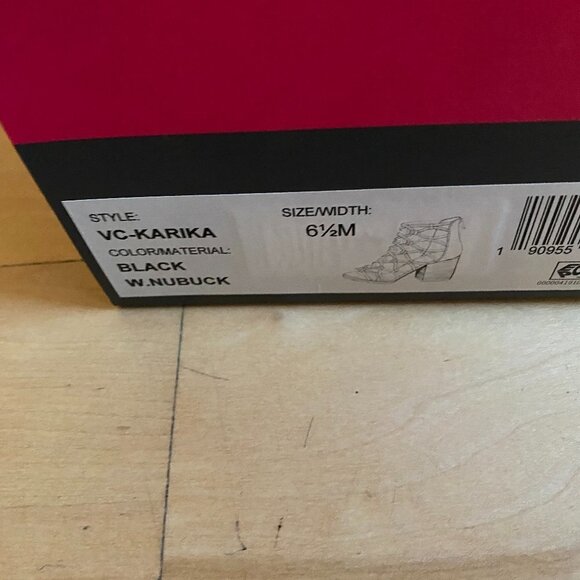 VINCE Camuto BNWT Sandals Black "Karika" Leather - Picture 7 of 8